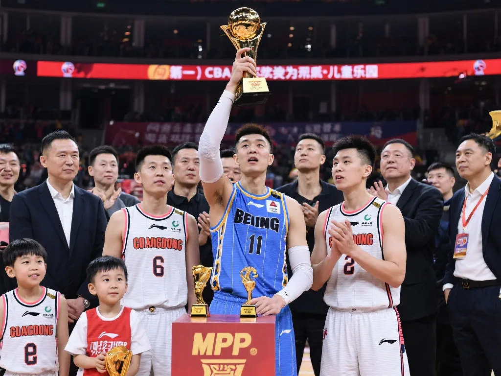 友组合中尤