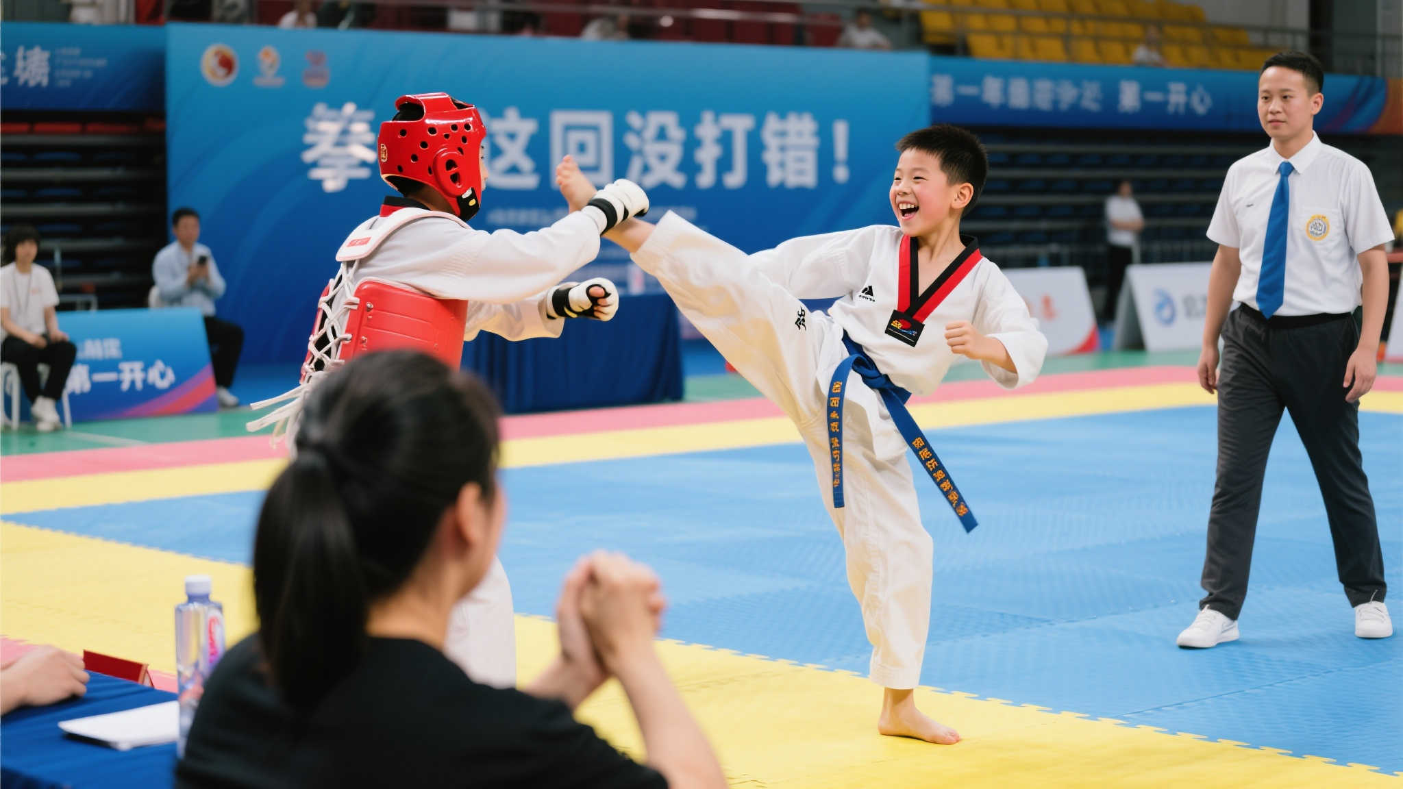 展现了足球 展现了足球