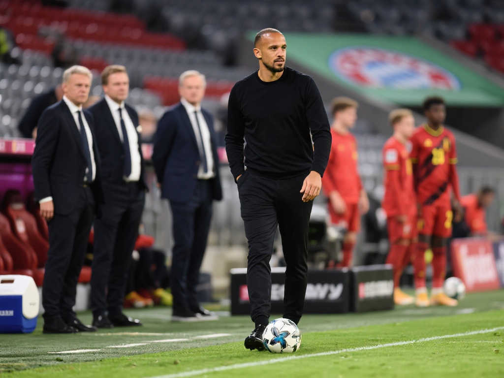 我们不难发 我们不难发